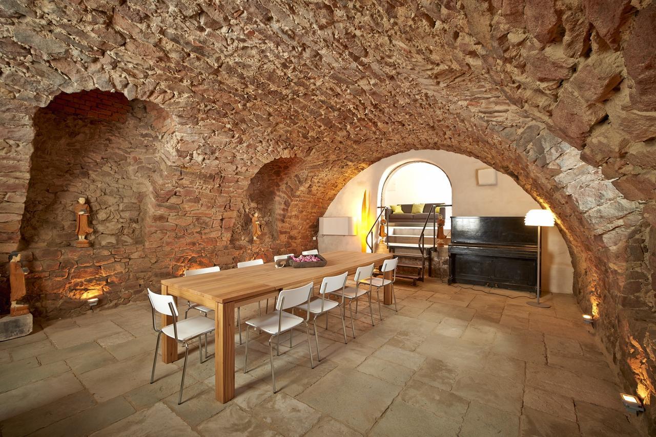 Rothfuss Hotel Weisenheim am Berg Bagian luar foto