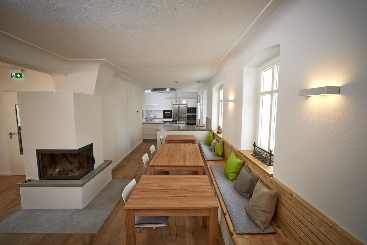 Rothfuss Hotel Weisenheim am Berg Bagian luar foto