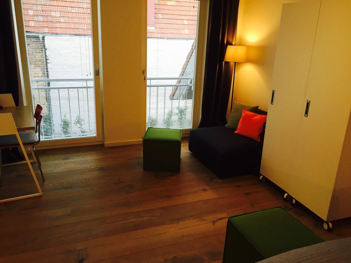 Rothfuss Hotel Weisenheim am Berg Bagian luar foto