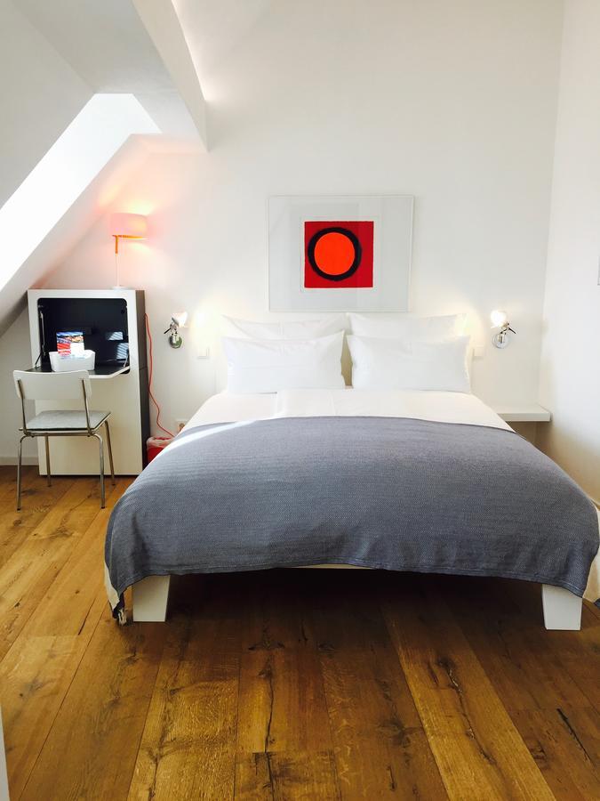 Rothfuss Hotel Weisenheim am Berg Bagian luar foto